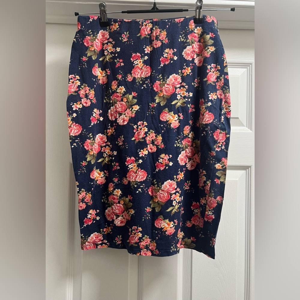 Navy Floral Pencil Skirt